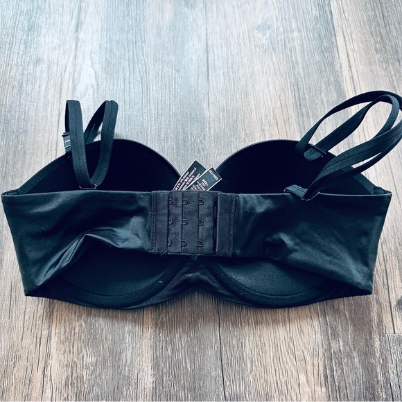 Victoria’s Secret Strapless Black Bra - Picture 2 of 4